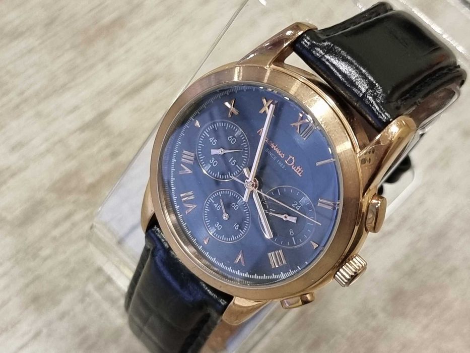 Часовник Massimo Dutti