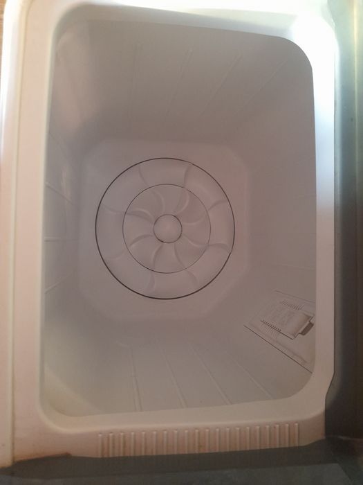 Продам стиральную машинку полуавтомат