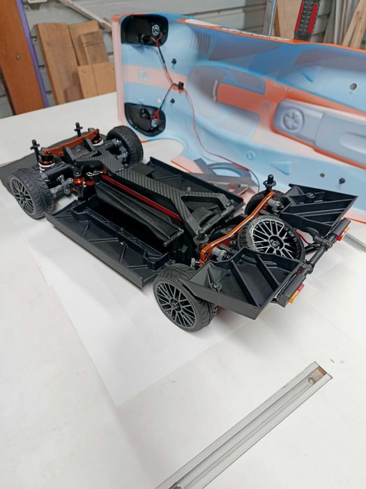 Радиоуправляемая модель Rlaarlo AK-917