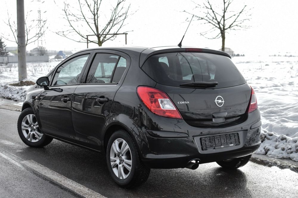Opel corsa, 2012, 1.4 benzina, carte serviec, 140000 km, 101 cai