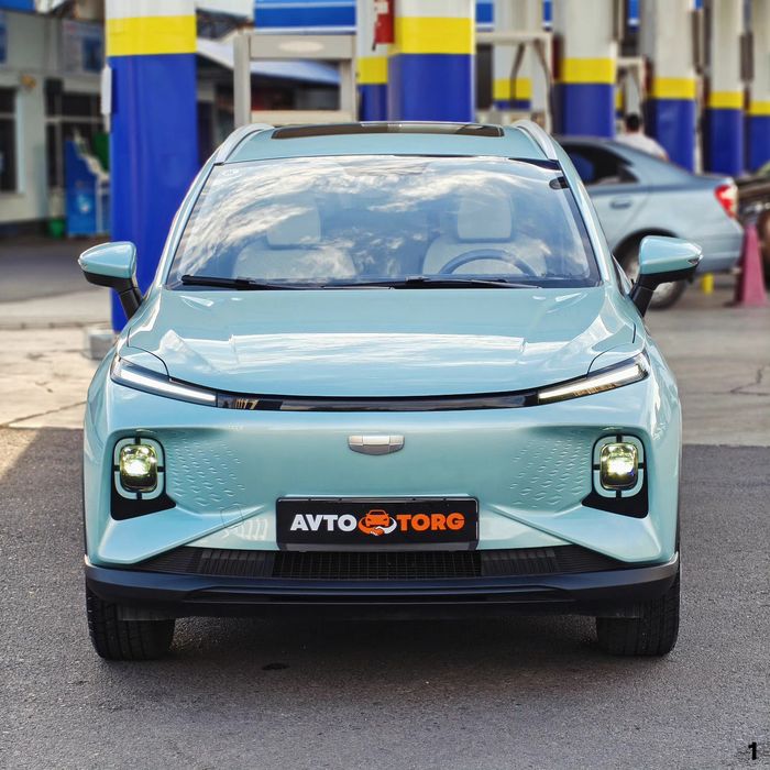 Geely Geometry E, 2023, в идеальном состоянии