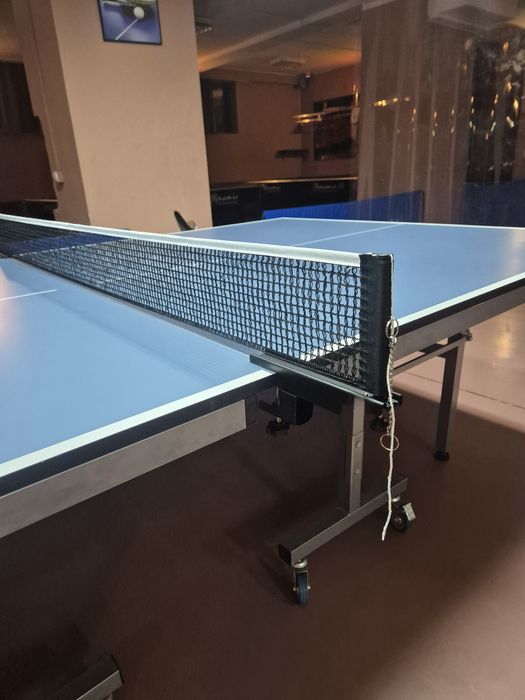 Vând masă ping pong