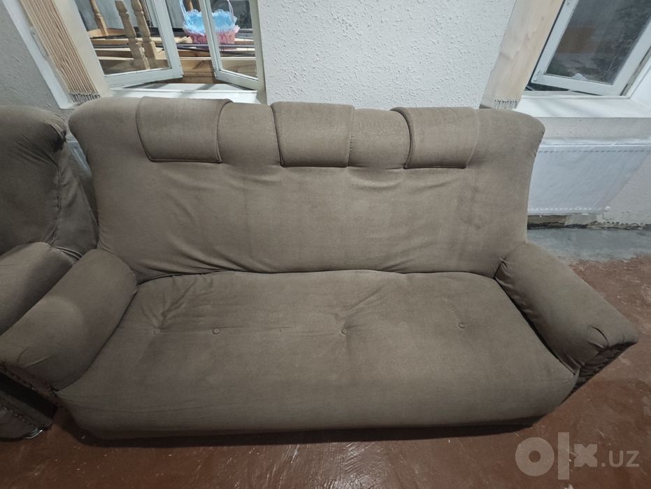 Yumshoq mebel divan kresla sotilad