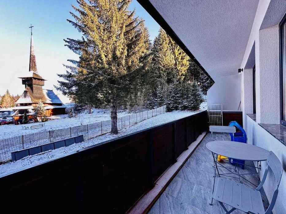 Inchiriez pe termen lung apartament Poiana Brasov