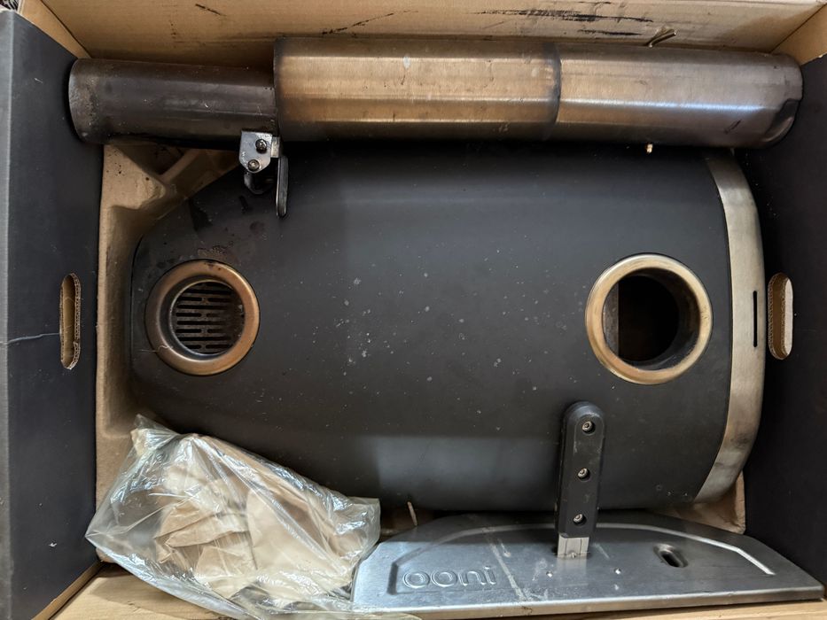 Ooni Fyra 12 pizza oven - Пещ за пица на пелети