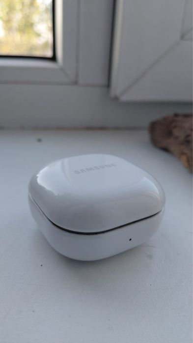 Наушники  galaxy bads 2