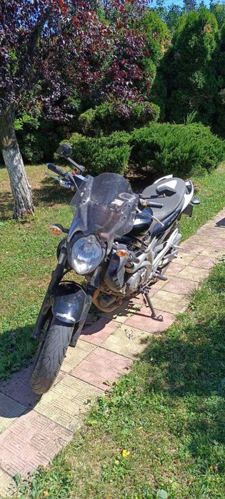 Suzuki gladius SFV650
