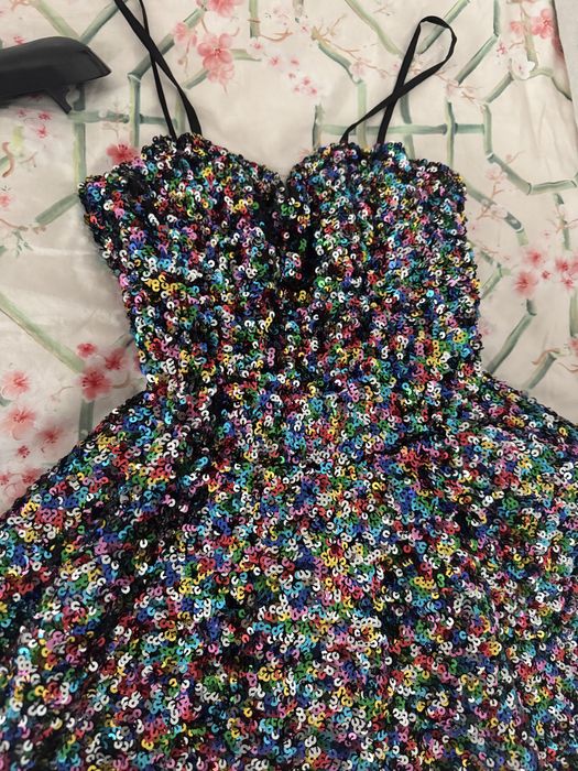 Rochie paiete multicolore facuta la comanda