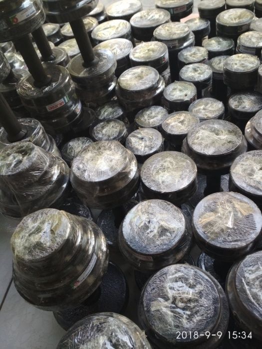 Гантели местный новый есть разные весь новый Разборный есть от 1 кг до