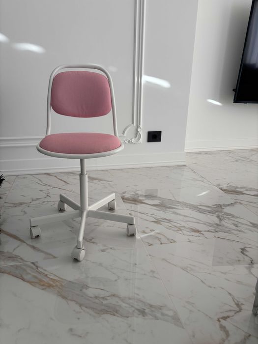 Детски въртящ се стол, стол за бюро