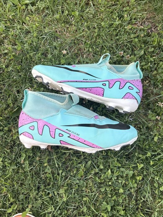 Vand ghete de fotbal nike mercurial si air zoom