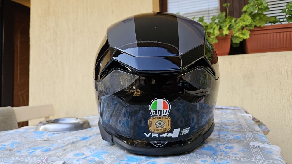 Нова каска AGV K7 размер XXL