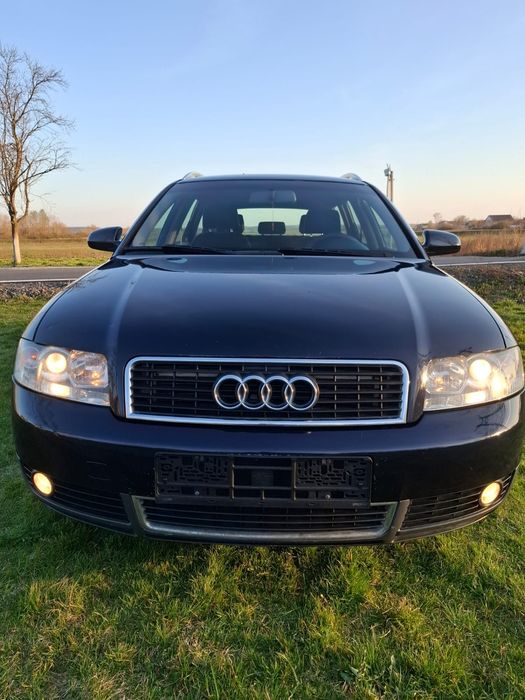Vînd Audi a 4 b6 19 AVF 131 CP