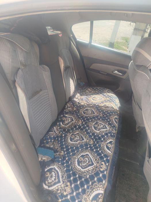 Shevrolet Cruz 2009 yil