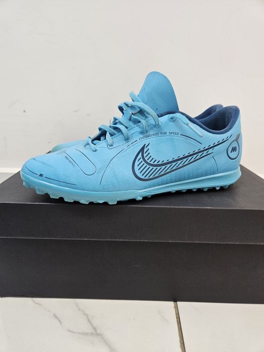 Ghete fotbal / Adidași Nike Mercurial mărimea 40.5 TF