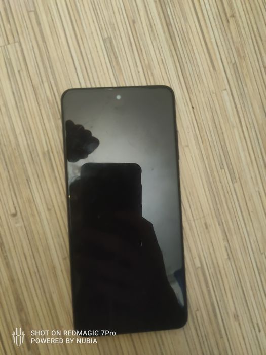 Смартфон POCO X3