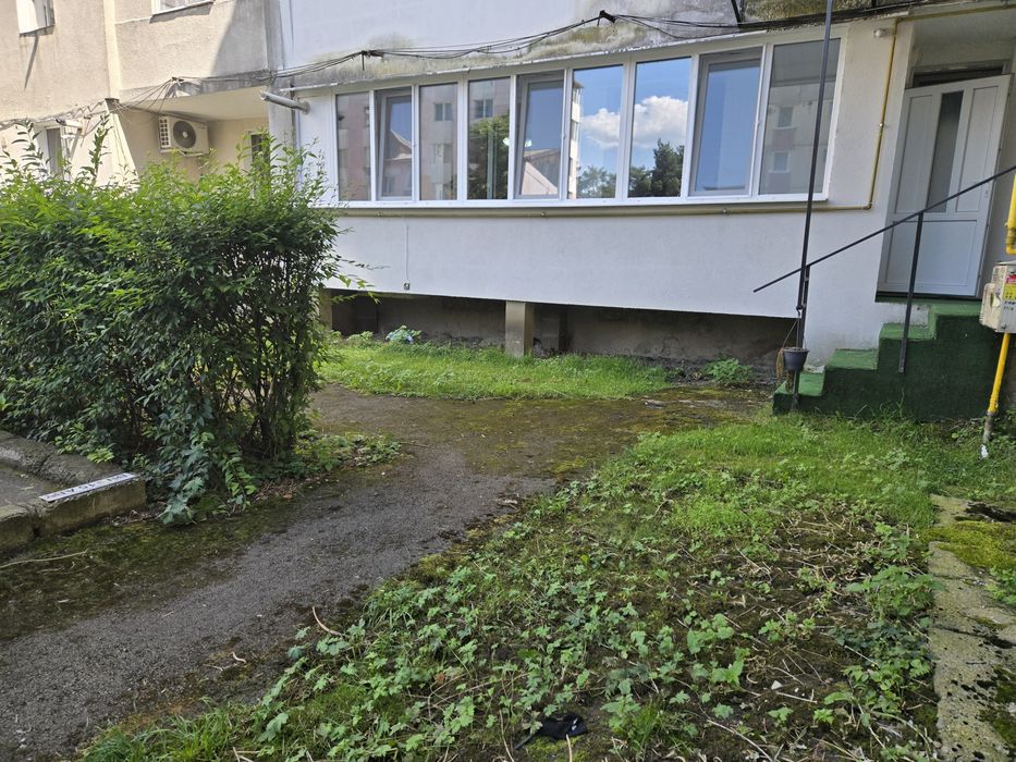 Inchiriez apartament cu un dormitor pe str Rodnei