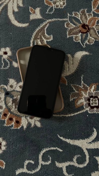 iPhone 11 сатылады.