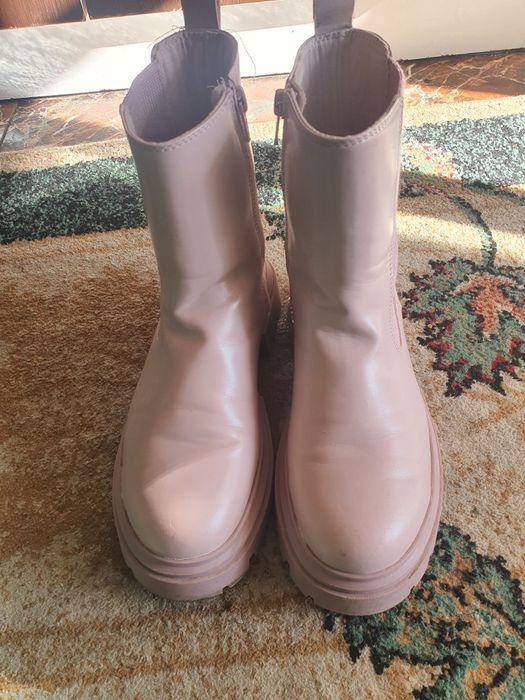 Ghete ZARA marimea 37