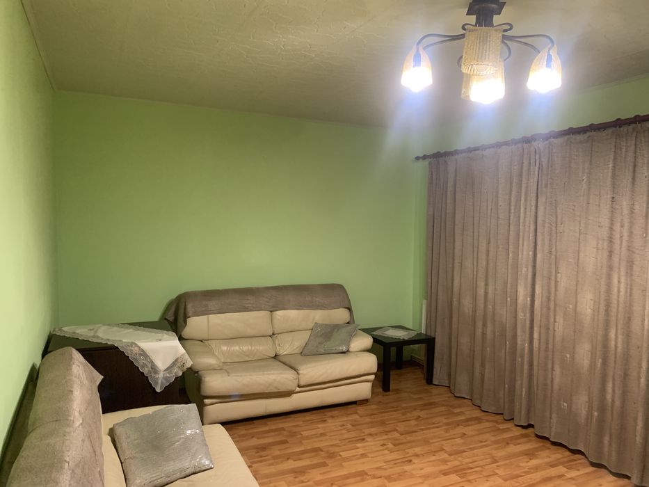 Inchiriez apartament 4 camere