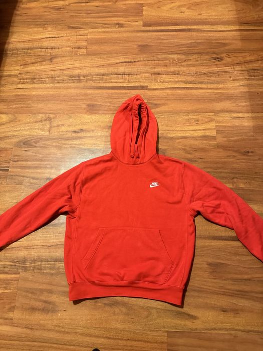 Nike червен суичър Размер S