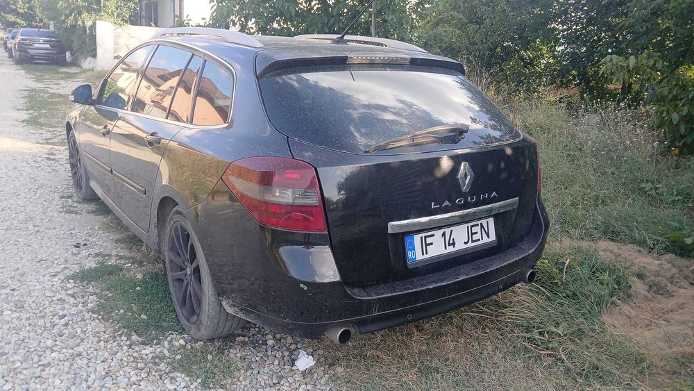 Vând Renault Laguna 2011 2.0 150 CP 4Control