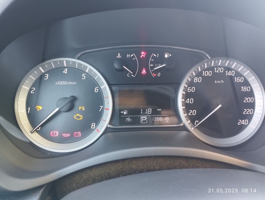 Продам Nissan Tiida