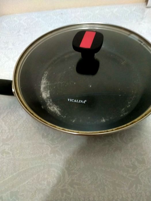 Сковорода с крышкой