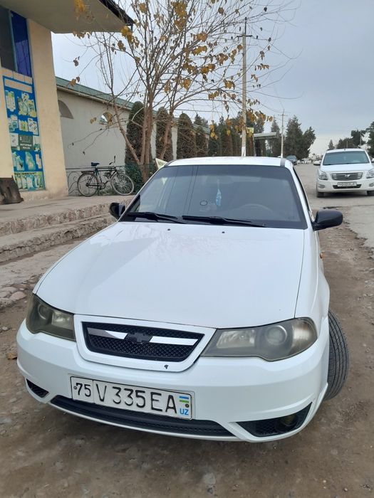 Nexia 2 aftomobil sotiladi