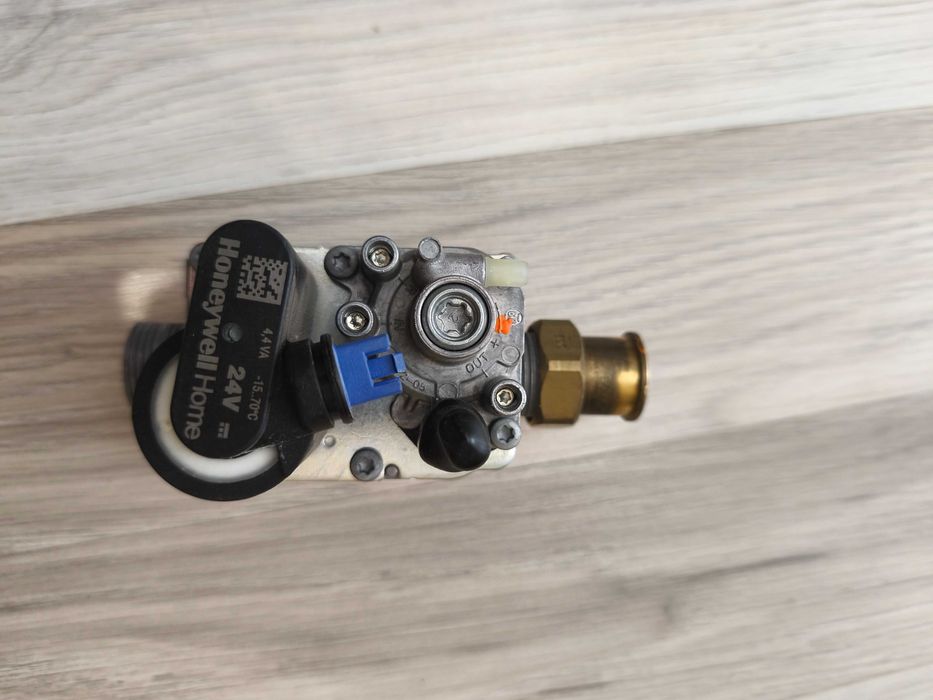 Vana gaz Honeywell Home vk8205ve1011 pentru centrala termica Immergas Victrix Tera 24/28 sau 32