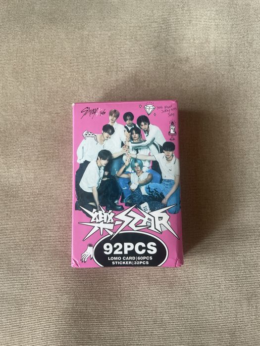 Продам карты Stray Kids lomo