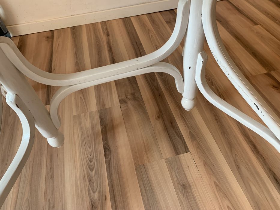 Vand masa lemn alba, stil Thonet