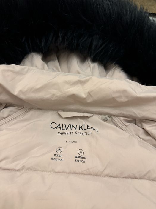 Оригинално дамско яке Calvin Klein