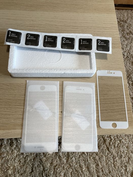 Set folii sticla albe pentru iPhone 7, 8, SE 2020