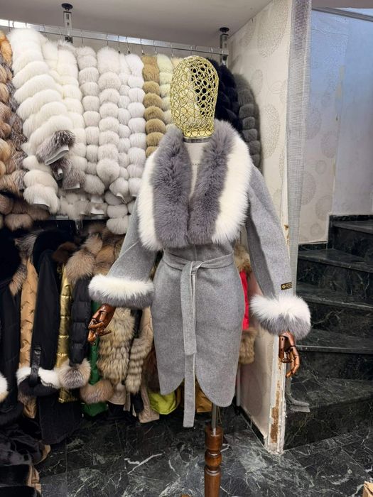 Haină de blană naturală