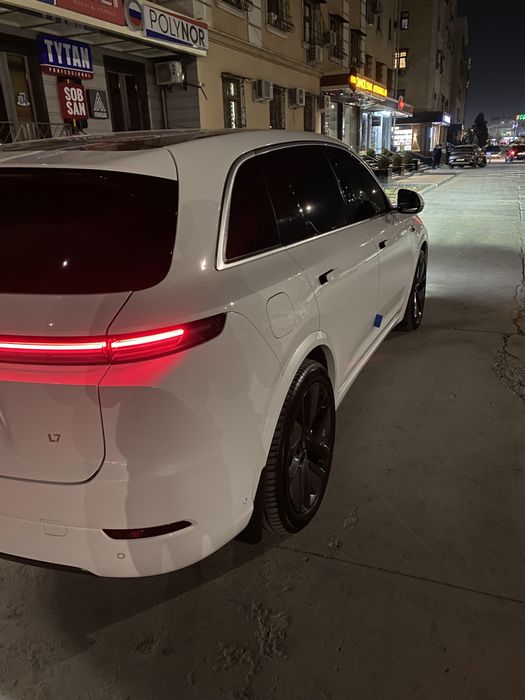 Lixiang L7 Ultra 2024