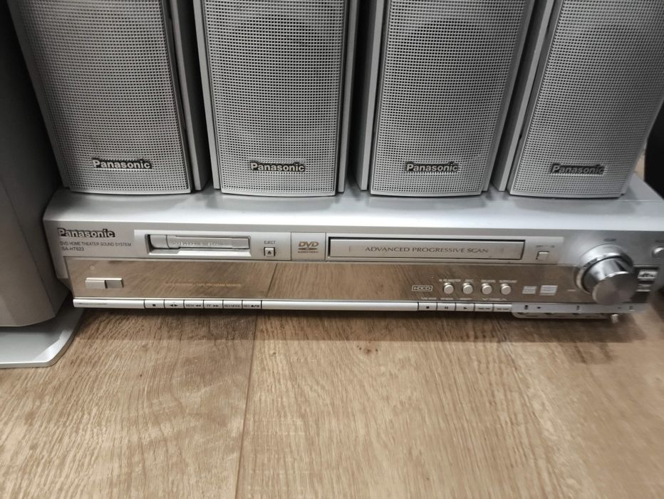 Продам ДВД приставку Samsung