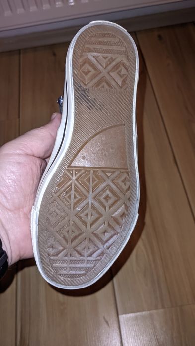 Ghetuțe sport, mărimea 35