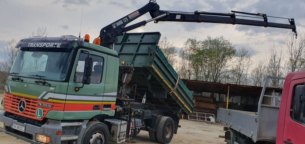Vand sau închiriez camion cu macara