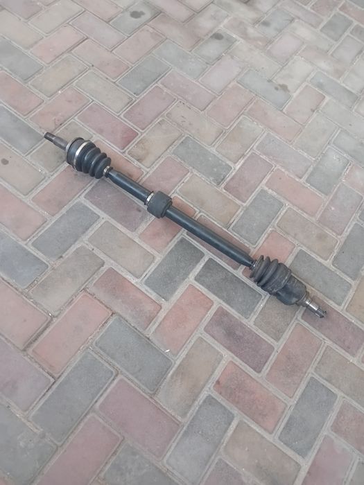 Привод.Таета.Карола.