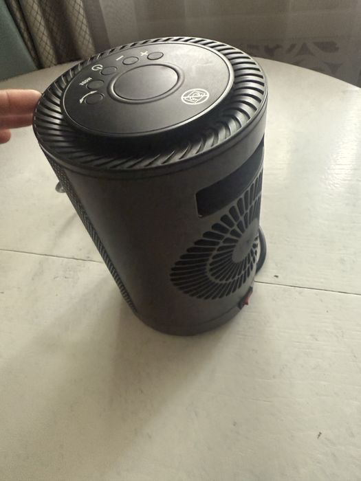 Это керамический тепловентилятор Denzel DTFC-1200S.