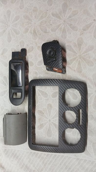 Нови и стари части за Octavia U1