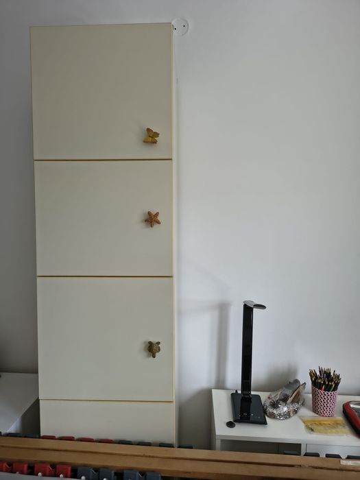 Vand set mobila cu canapea inclusa