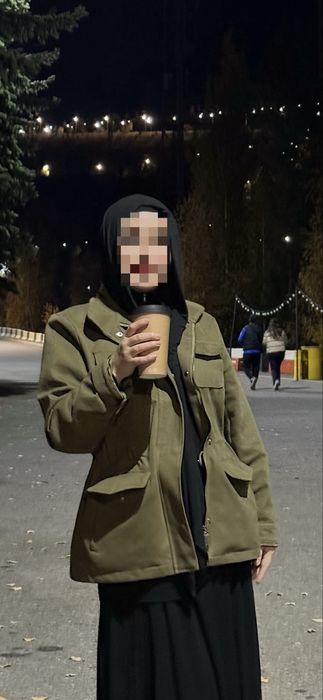 Продам куртки зима