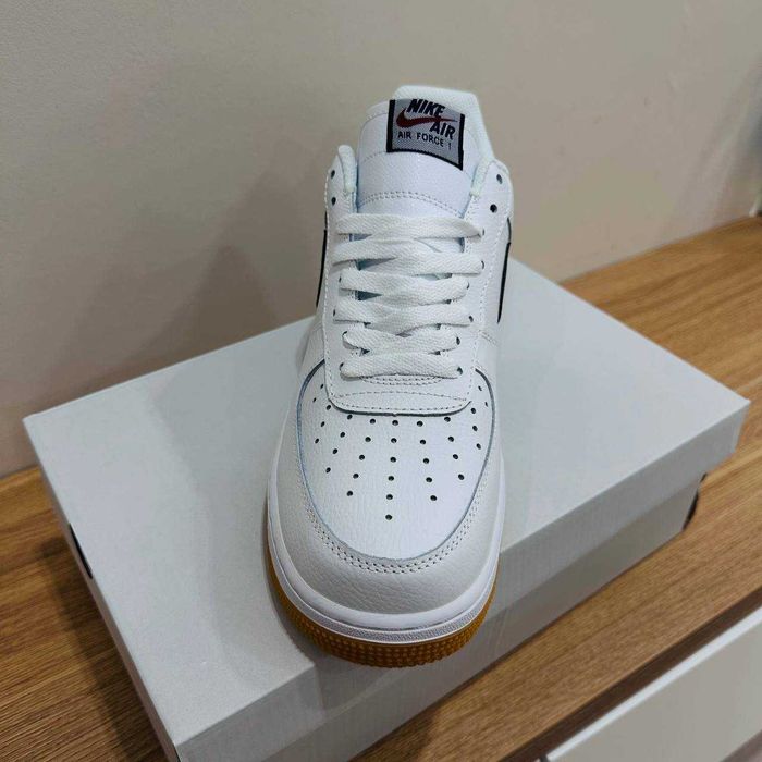 Кроссовки Nike Air Force 1