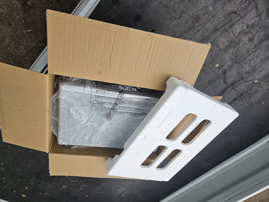 Продаётся микроволновая новый