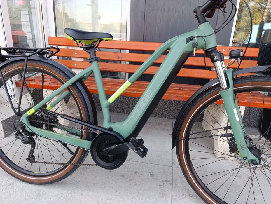 Електрически велосипед CUBE TOURING  2023г