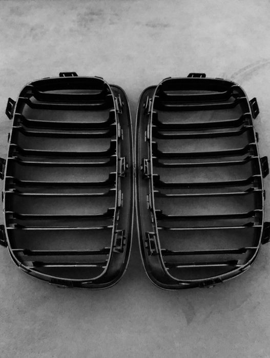 Set Grila grile Dubla Negru black Lucios BMW seria 1 F20 F21