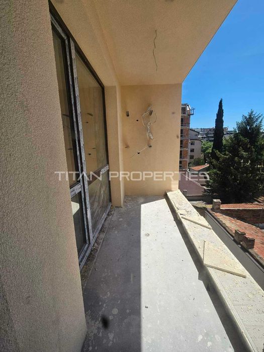 Продава се Тристаен апартамент в Варна, Автогара - 84 кв.м за 1370 €/кв.м - Снимка #10