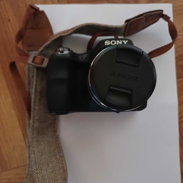 Фотоапарат Sony dsc-h300